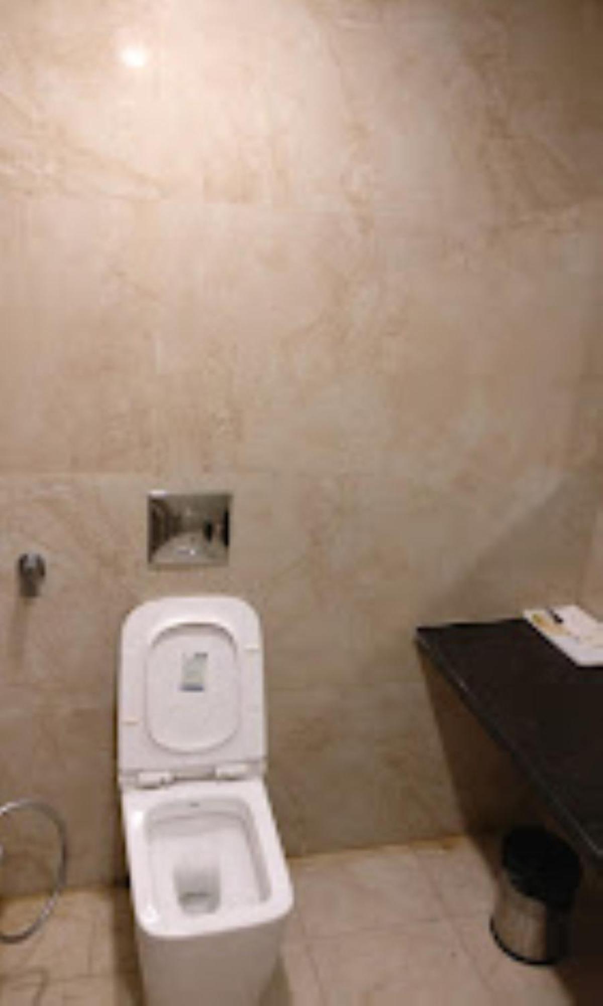 Hotel Royal Palace Hapur エクステリア 写真