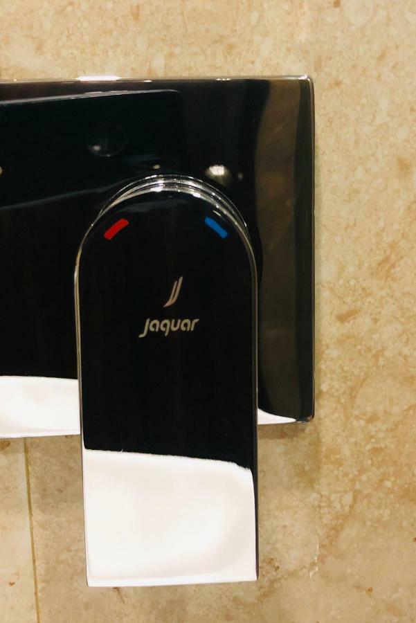 Hotel Royal Palace Hapur エクステリア 写真